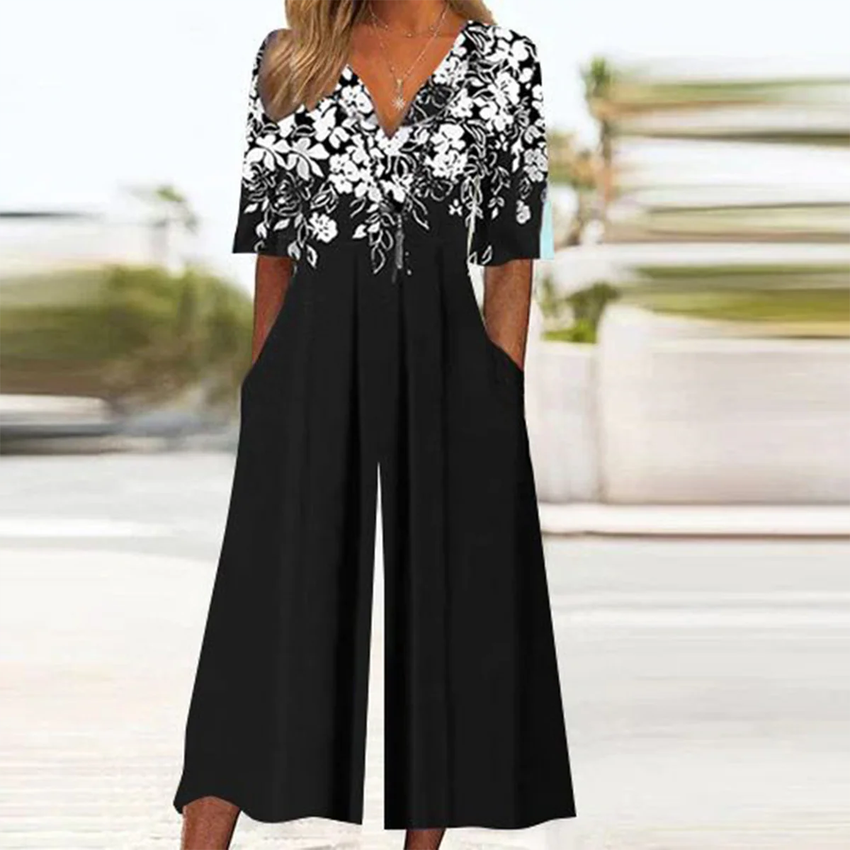 Sablelle Black Floral Print Half Sleeve Jumpsuit