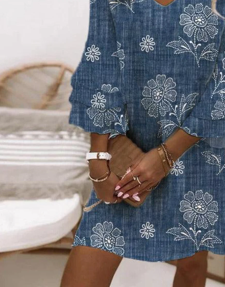 Sablelle Blue Floral Print 3/4 Sleeve Mini Dress