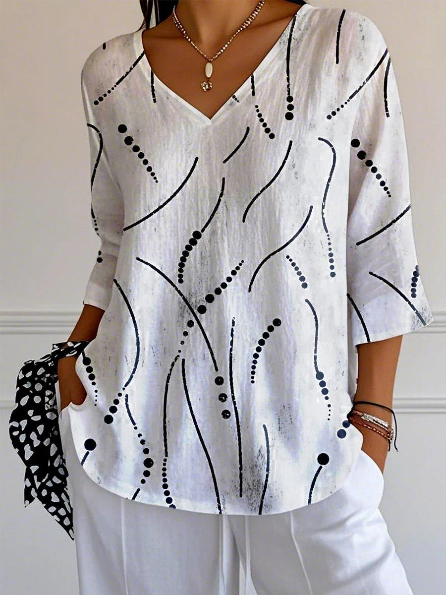 Sablelle Special V-Neck 3/4 Sleeve Top